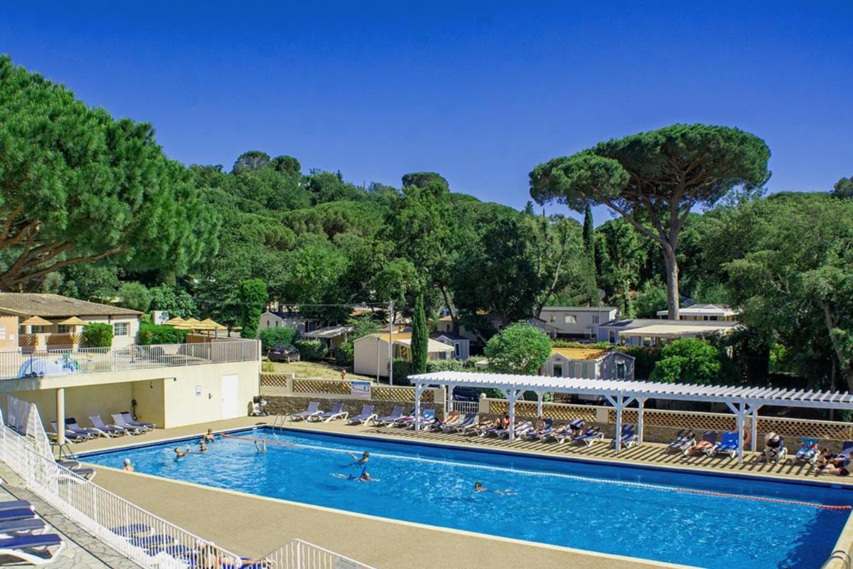 Bungalow Luxe 3 Chambres Surplombant Le Golf De St Tropez جاسّا المظهر الخارجي الصورة